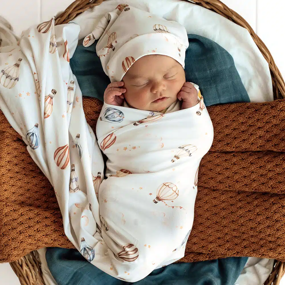 Snuggle Hunny: Up & Away Orhanic Jersey Wrap & Beanie Set - Image 2